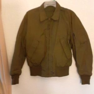 Military Tanker jacket med/reg fits like a large